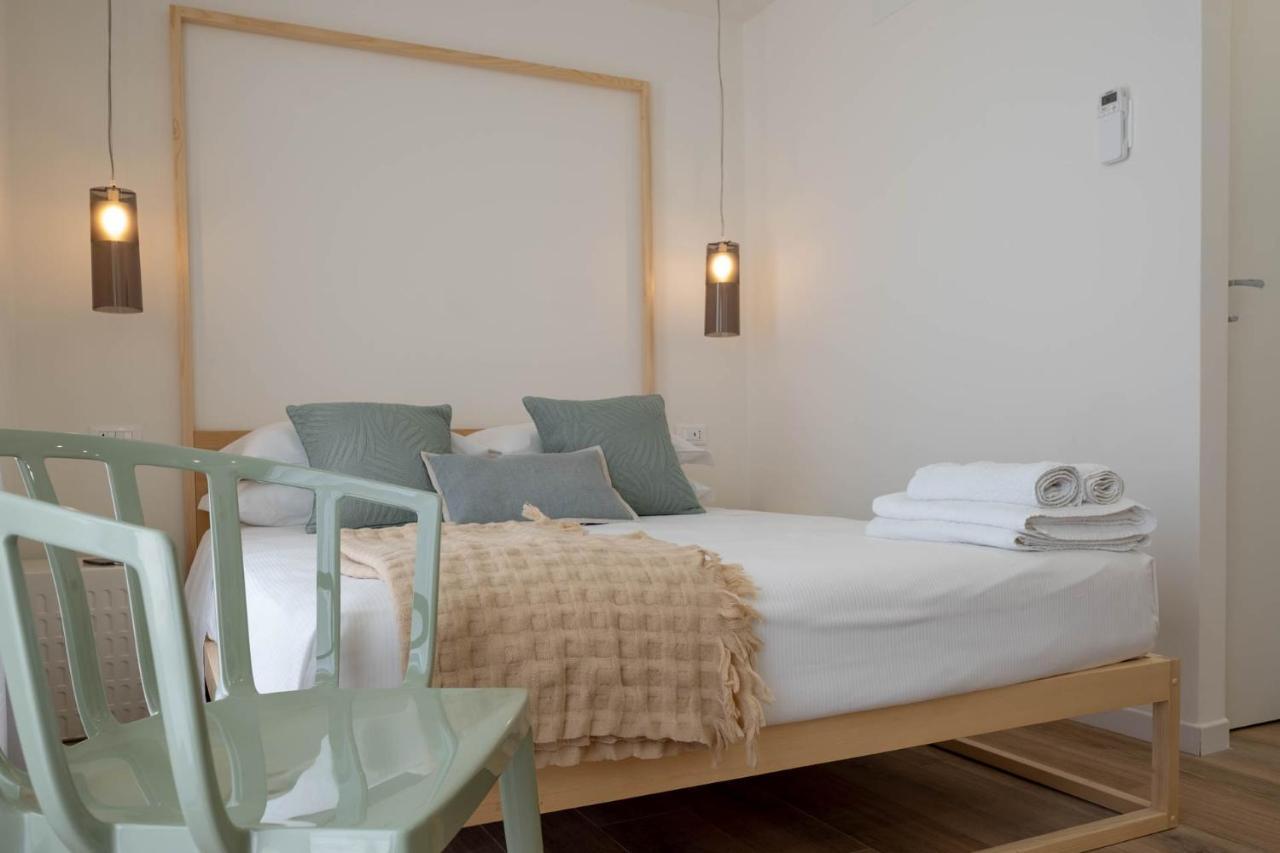 La Sirena Rooms Giardini-Naxos Exterior foto